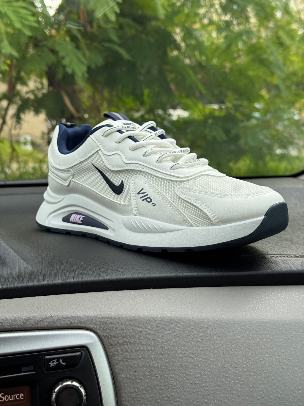 AirWhite