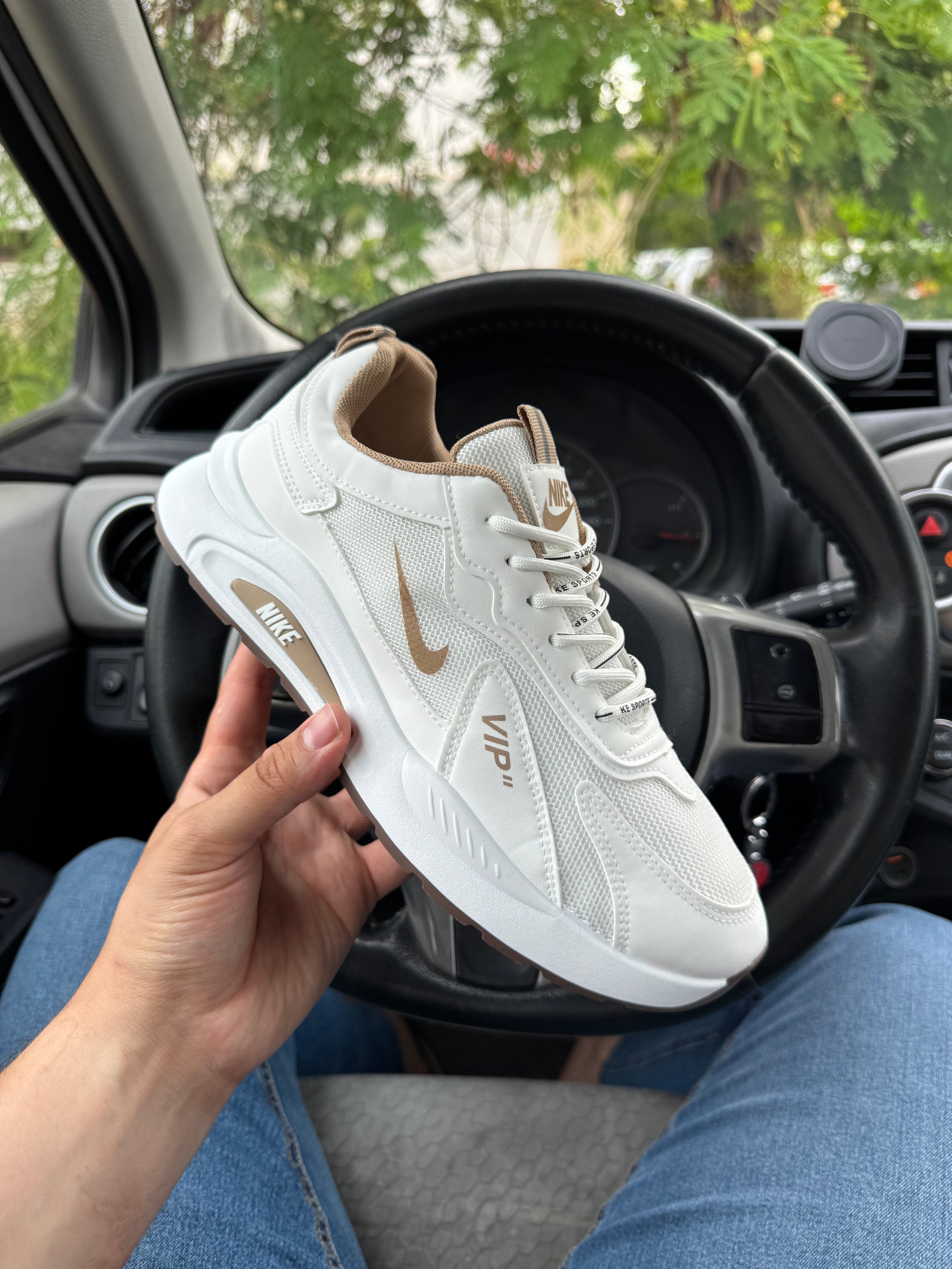 AirWhite